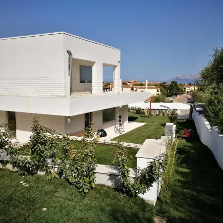 Apartment Acquamarina-pittulongu